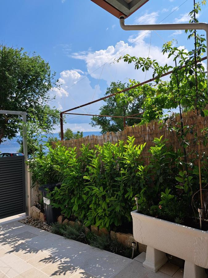 Apartman Dupin Dugi Rat Exteriör bild