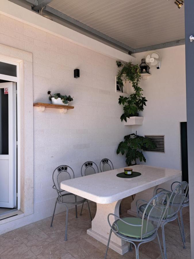 Apartman Dupin Dugi Rat Exteriör bild